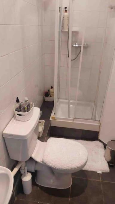Private Guest Rooms In Tooting London Eksteriør bilde
